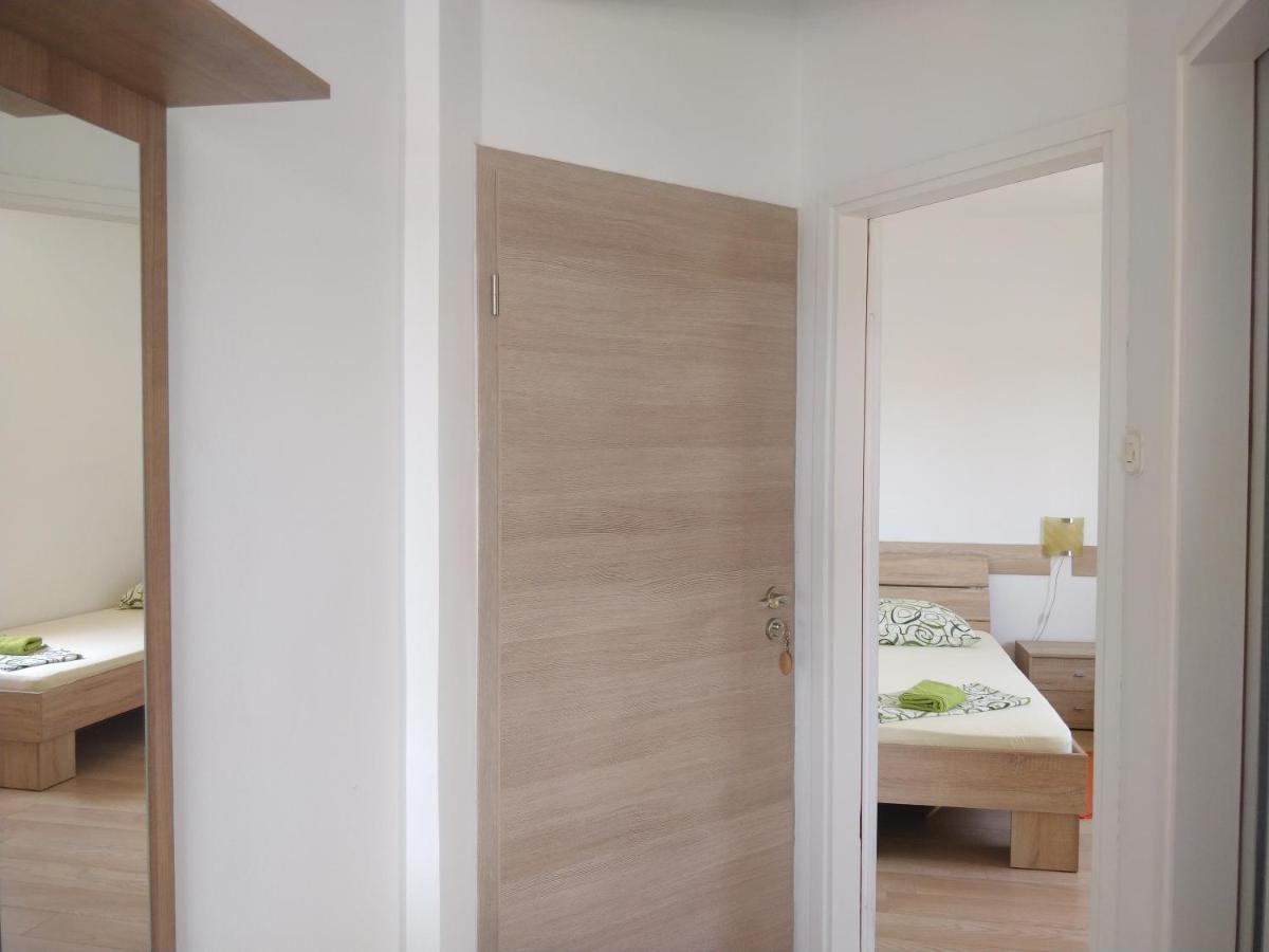 Apartments Booky 诺瓦利娅 外观 照片