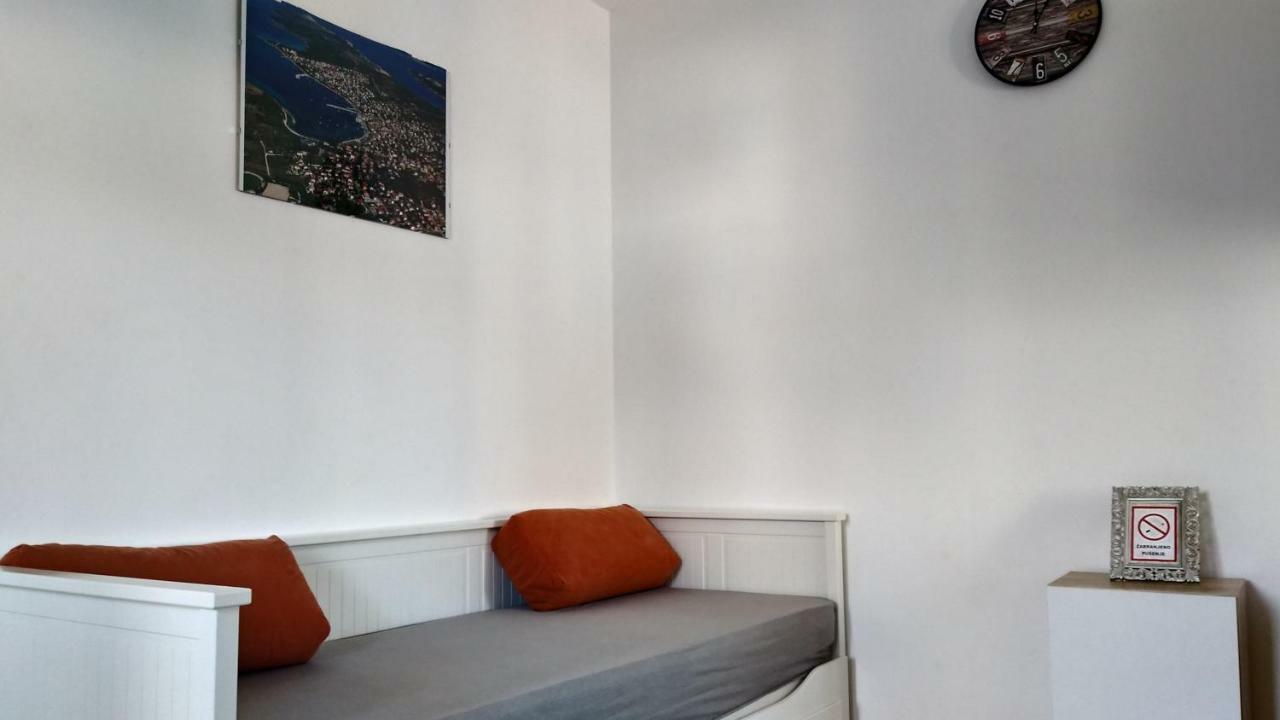 Apartments Booky 诺瓦利娅 外观 照片